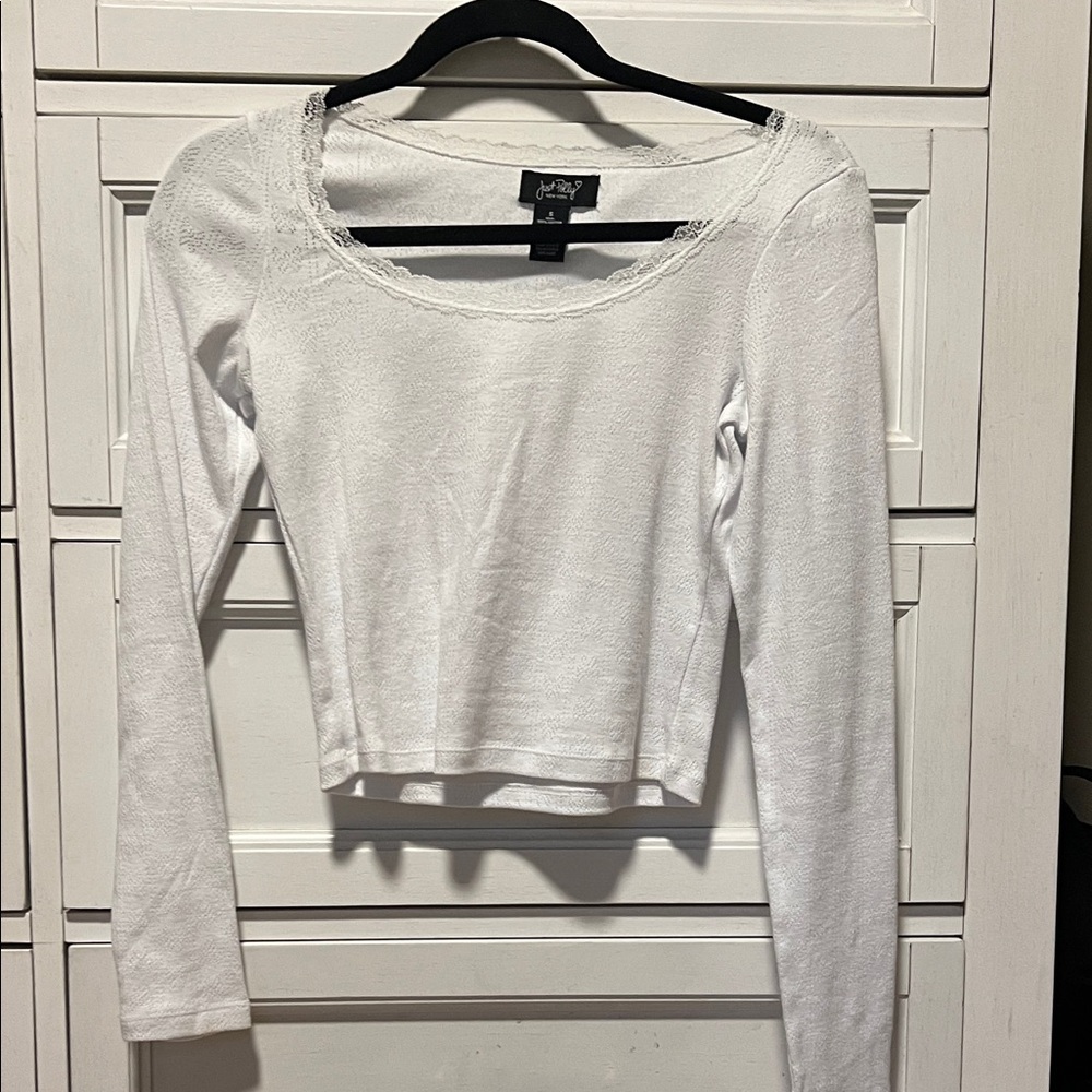 Hollister Classic White Long Sleeve Tee